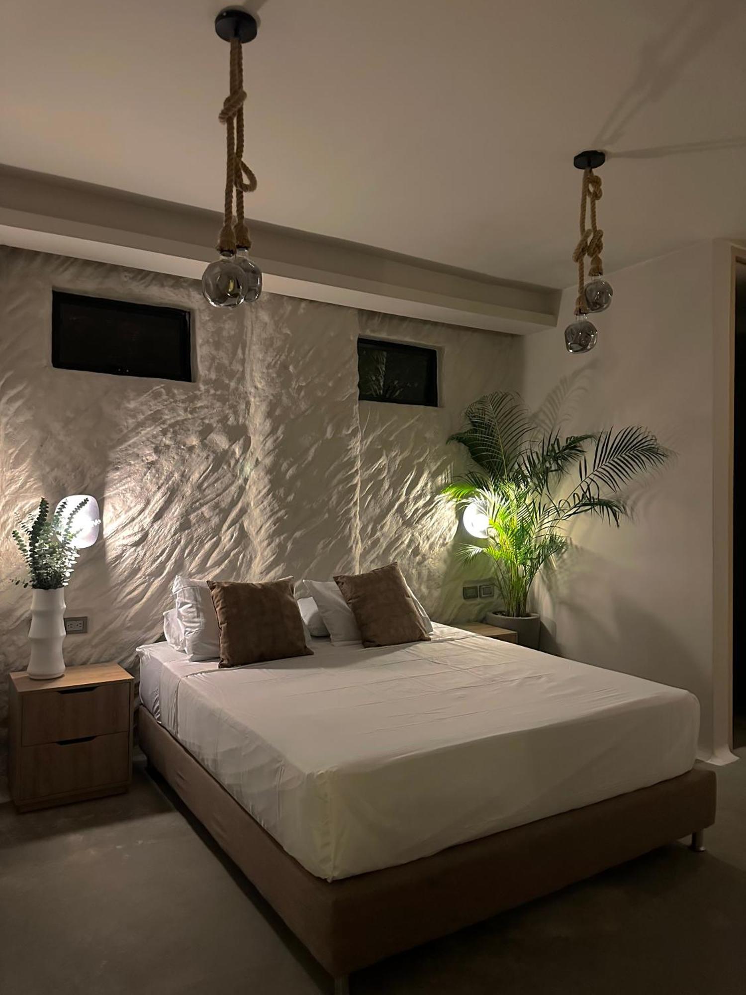 Hotel Bali At Poblado Меделин Екстериор снимка
