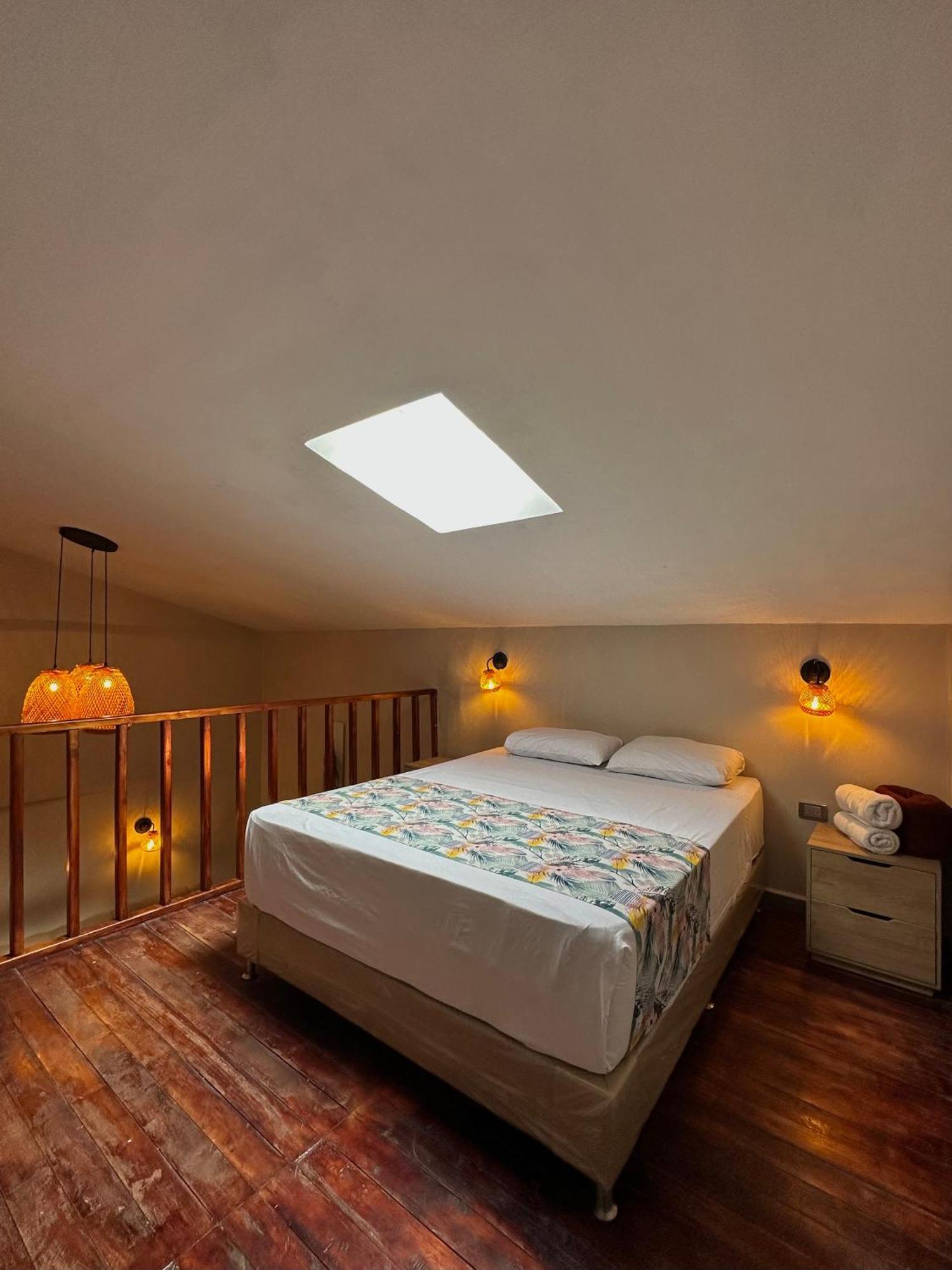 Hotel Bali At Poblado Меделин Екстериор снимка