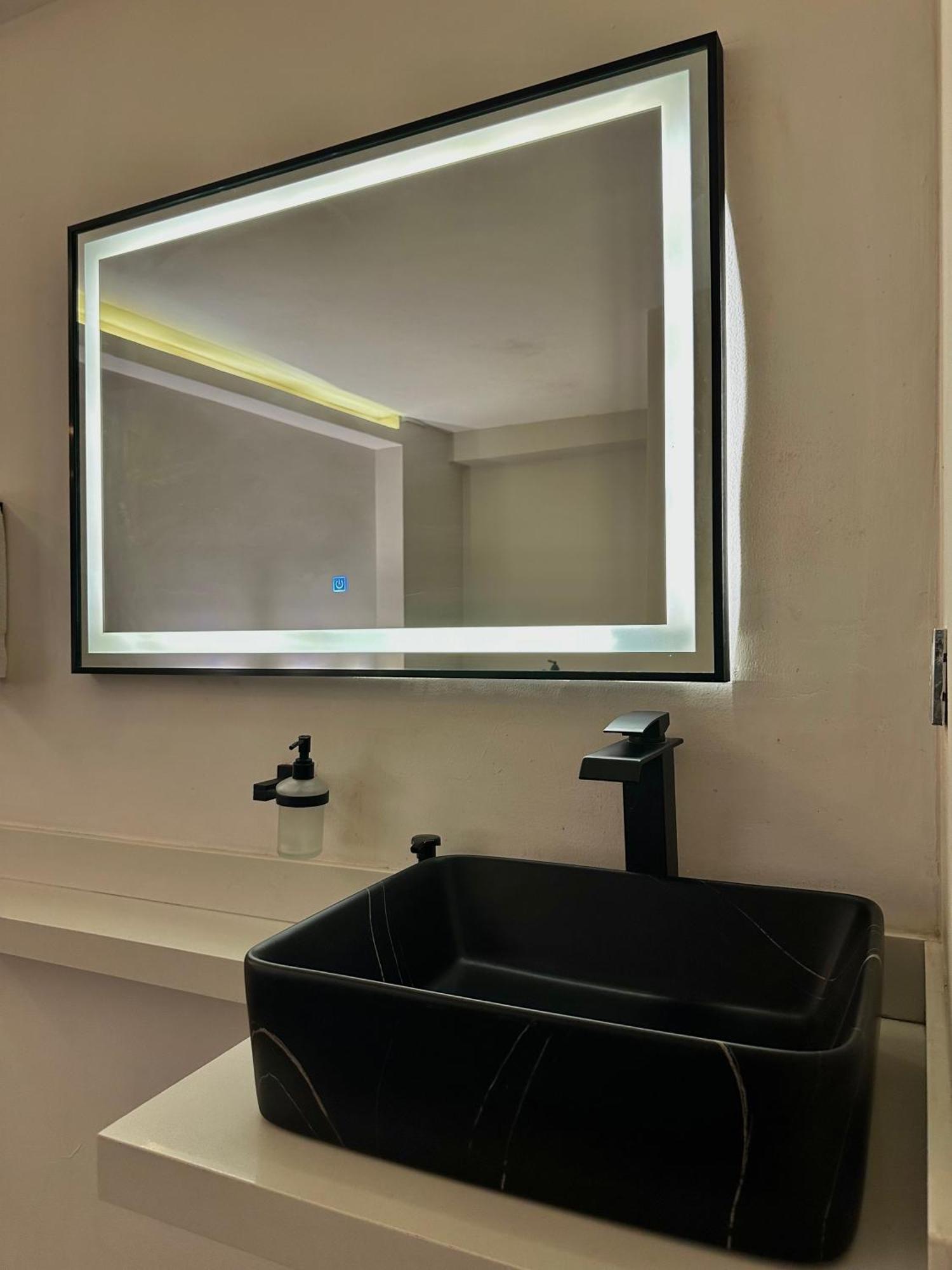 Hotel Bali At Poblado Меделин Екстериор снимка