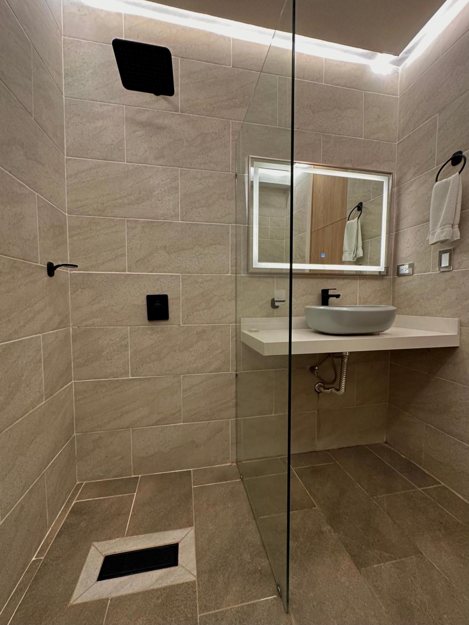 Hotel Bali At Poblado Меделин Екстериор снимка